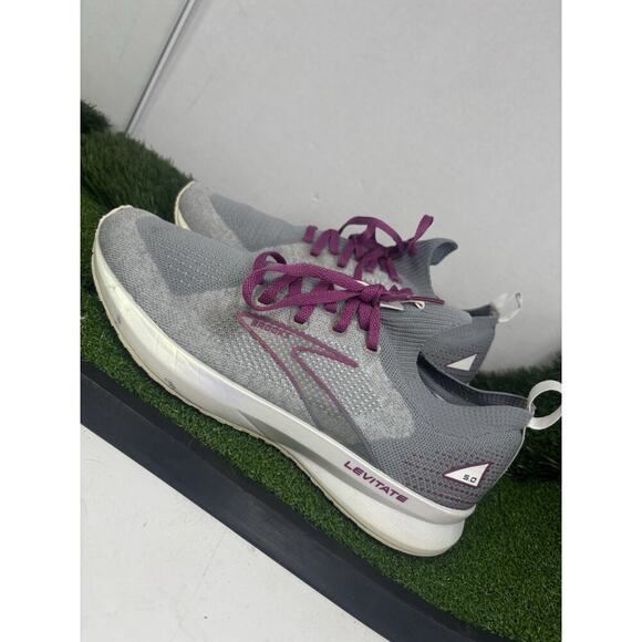 Brooks Levitate 5 Running Shoes Grey/Lavender/Baton Rouge US Women 9.5 - Picture 1 of 8